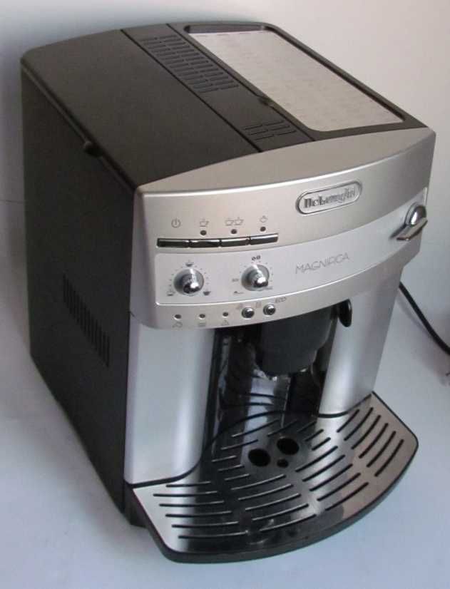 Ekspres do kawy DeLonghi Magnifica