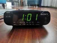 Radiobudzik Sony ICF-C212