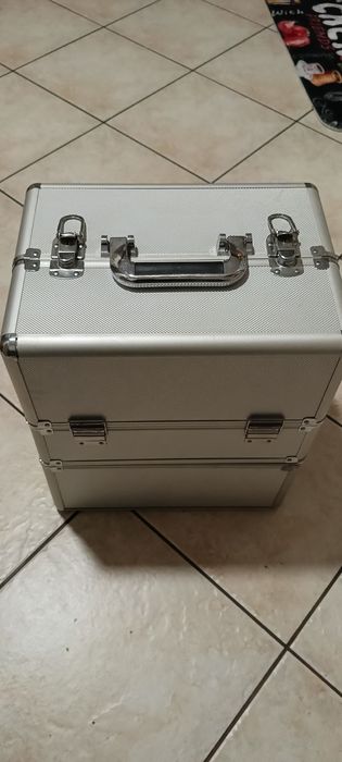 Kuferek kosmetyczny Odbiór osobisty