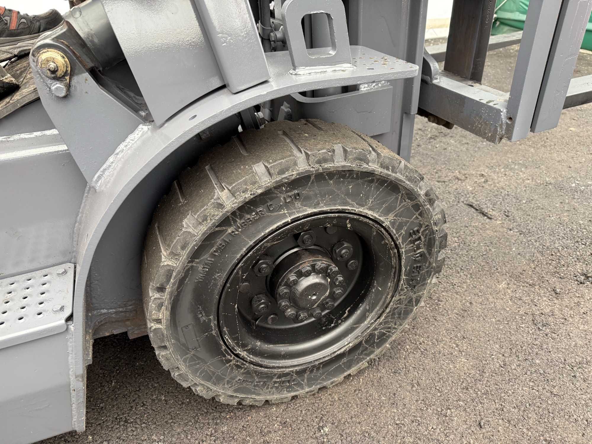 Газовий вилковий навантажувач DOOSAN G20GP 2018 рік 2500 мотогодин