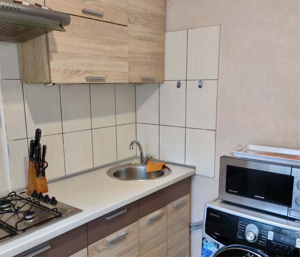 2ком на Строителей, Титова, Независимости, Appolo