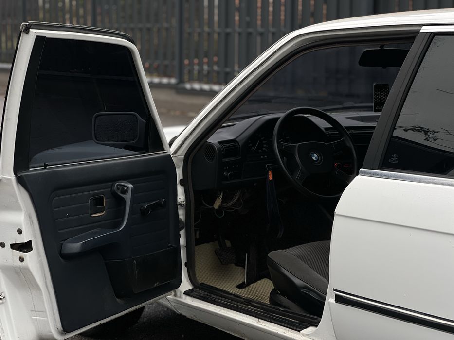 BMW E30 свап M50B20