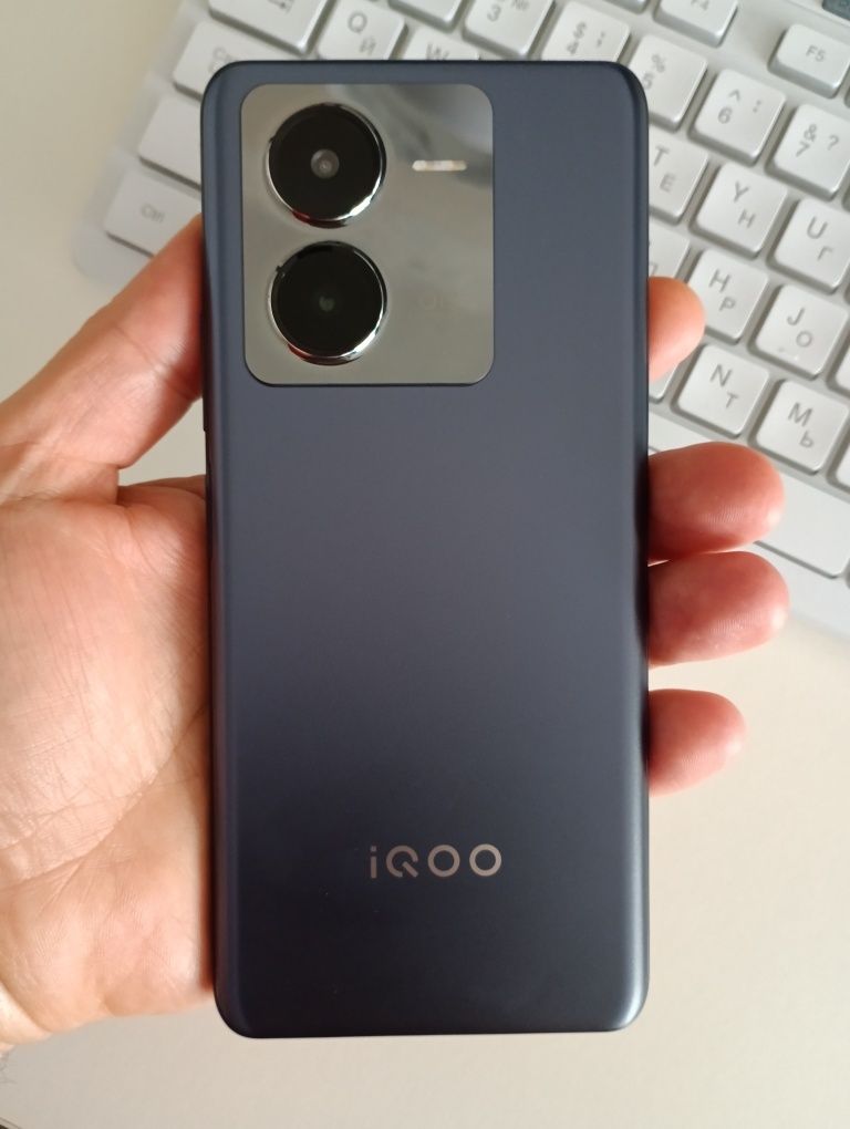 Vivo IQOO Z8 6.64" 8/256Gb 2sim Google NFC