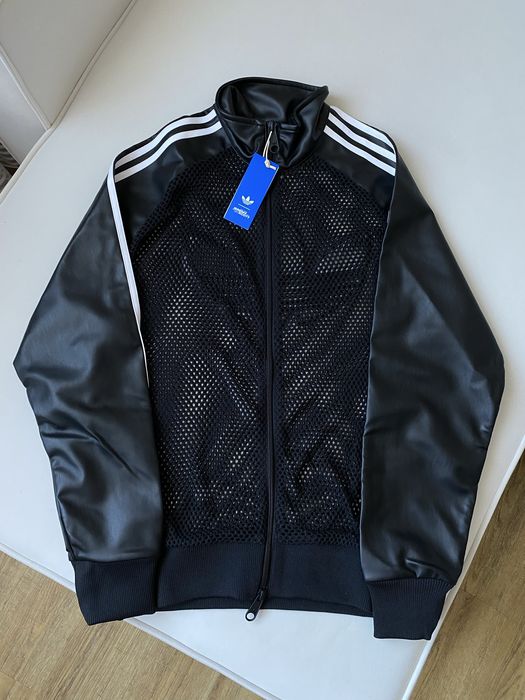 Кофта adidas Originals Pride x Jeremy Scott