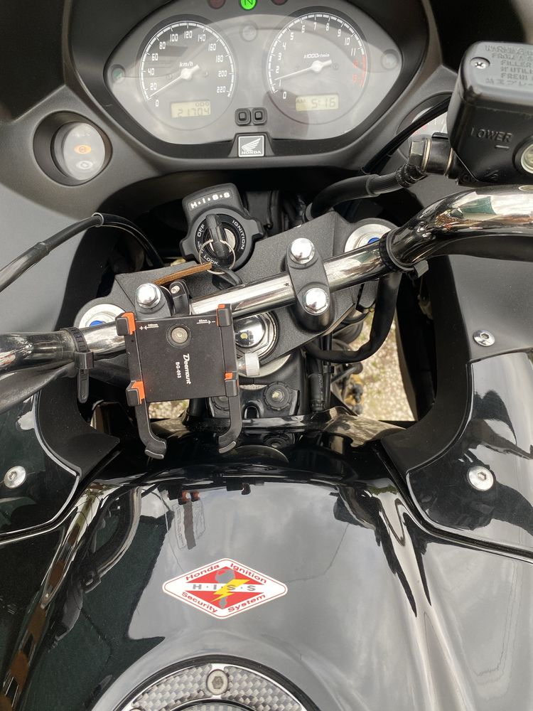 CBF600 SA,Rigorosamente como nova-Revisao feita-Varios extras.20mil km