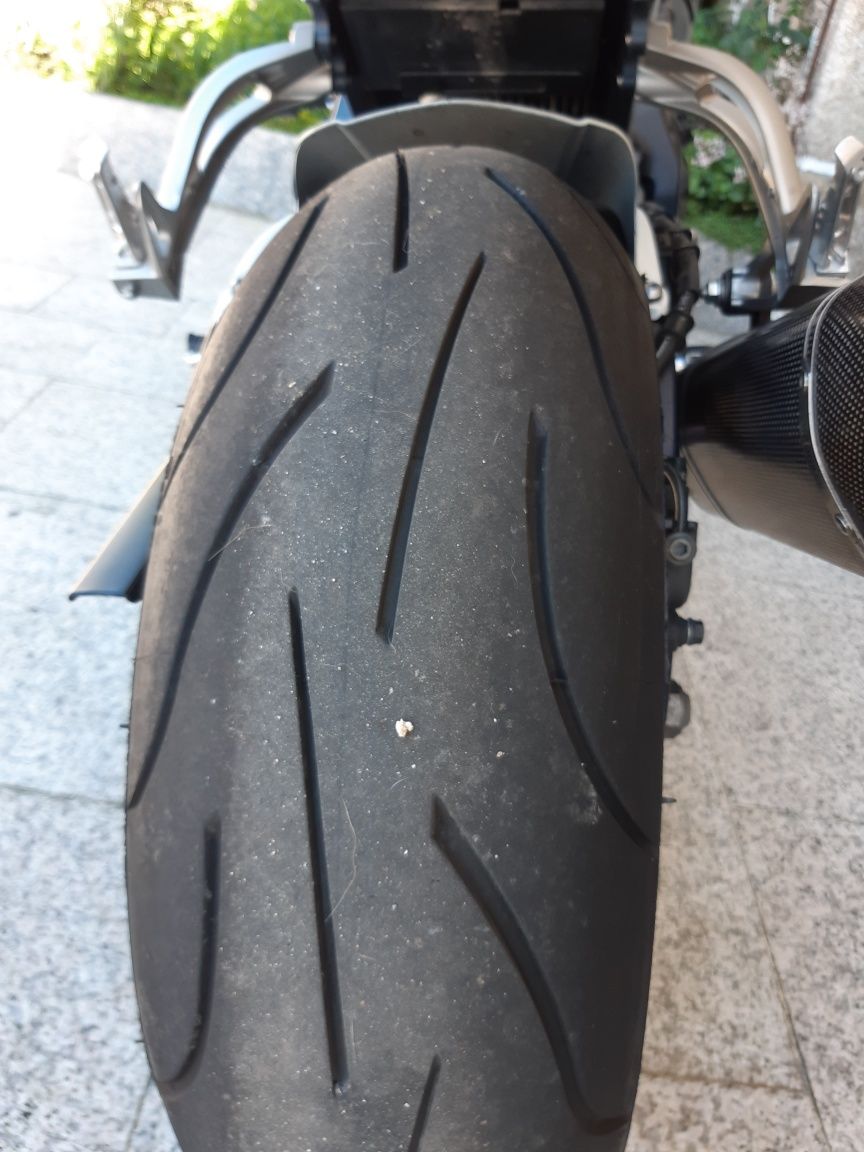 FZ1N  -1000cc- 150cv como nova