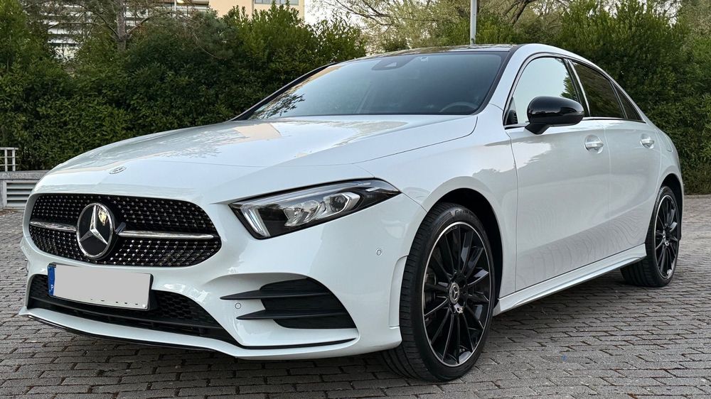 Mercedes-Benz A 250 Limousine e AMG Line