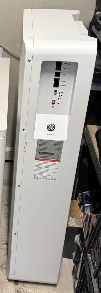 Bank magazyn energii pojemnosci 12,2 kWh, LiFePo4, DEYE