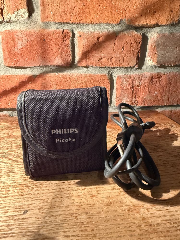 Projektor kieszonkowy PHILIPS PicoPix PPX2055