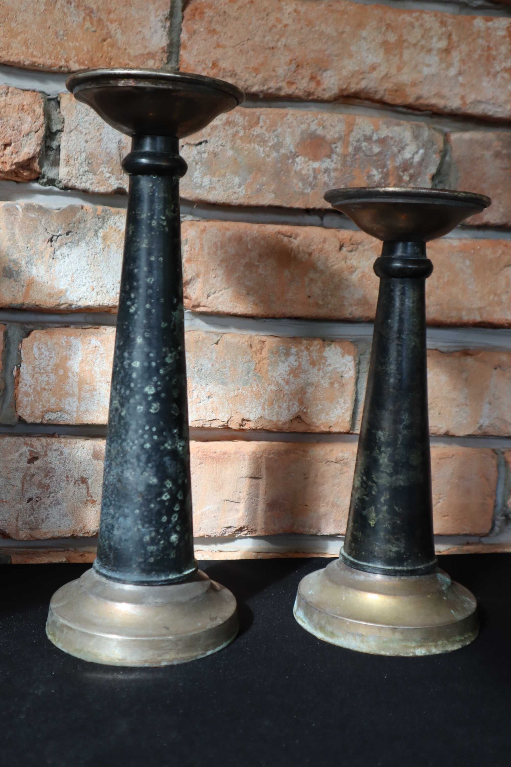 Stare industrialne  świeczniki 2 szt b082611