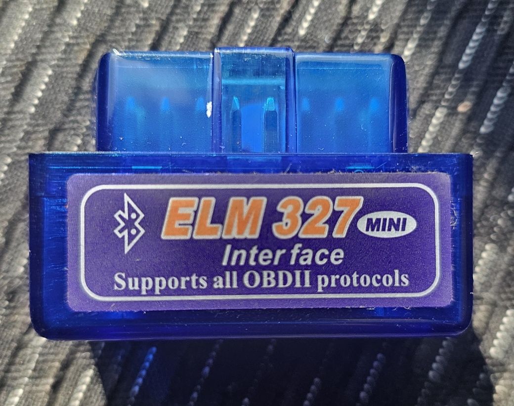 Prosty interfejs diagnostyczny ELM327 OBD2 Bluetooth