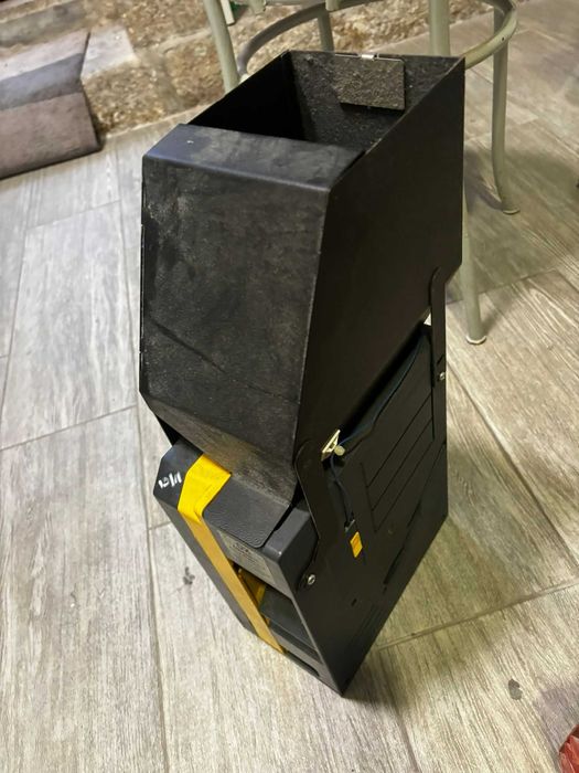 Peças para moedeiro de lavandarias