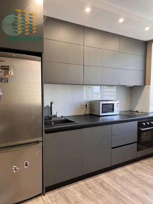 Продам! 2 комн квартира с ремонтом. ЖК Маршал Сити, Таирова