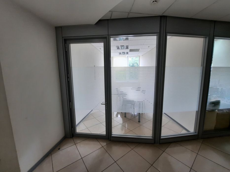 Сдам с меб свой офис 60м2 1эт ЖК Парковый,Староказацкая,54,парк Глобы