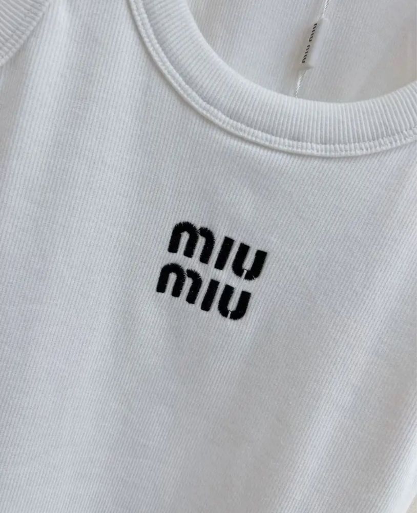 Майки жіночі miu