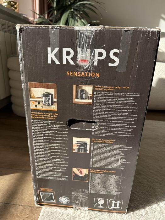 Ekspres KRUPS Sensation EA910810 w pełni automatyczny 1,7 L