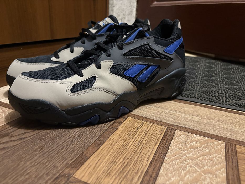 Продам кросовки новые мужские