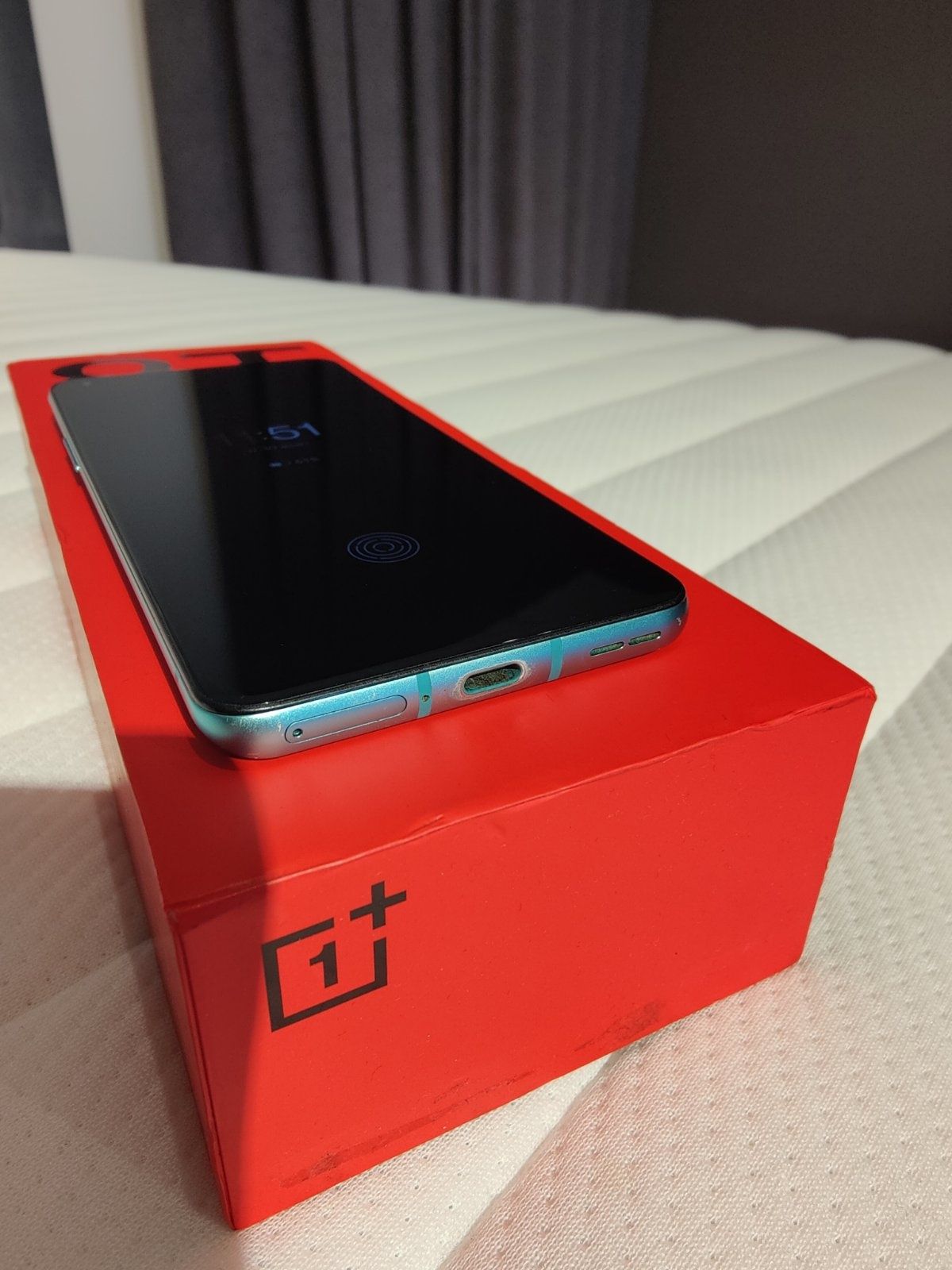 OnePlus 8T з повним комплектом!