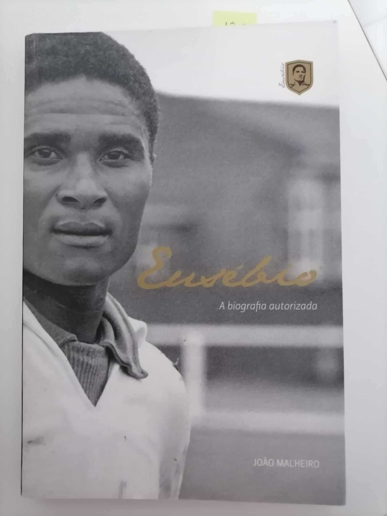 Livro - Eusebio Biografia