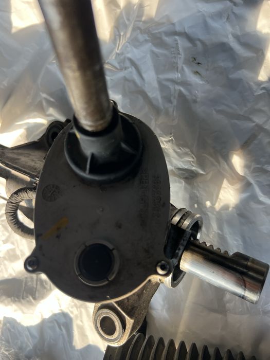 Продам Б/У рейку на джип гранд черокі WL 2023року