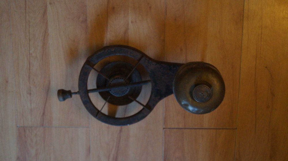 Kuchenka spirytusowa sygnowana raczej przedwojenna sprawna zabytek