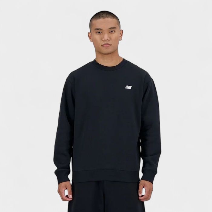 Чоловічий світшот New Balance Sport Essentials Fleece Crew, MT41510-BK