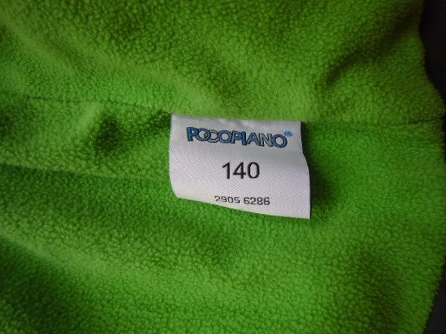 kurtka przeciw deszczowa i wiatrówka firmy Pocopiano rozm 140