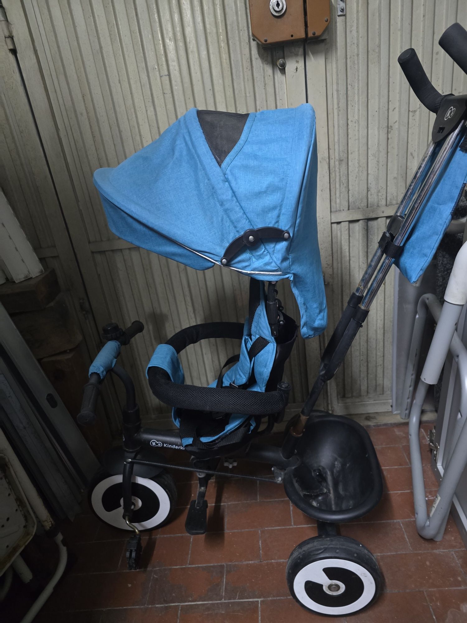 Triciclo de bebé