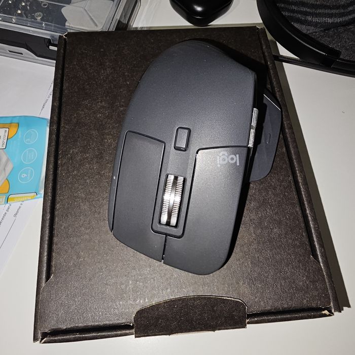 Novo - Rato LOGITECH MX Master 3S (Bluetooth - 8000 dpi - Cinzento)