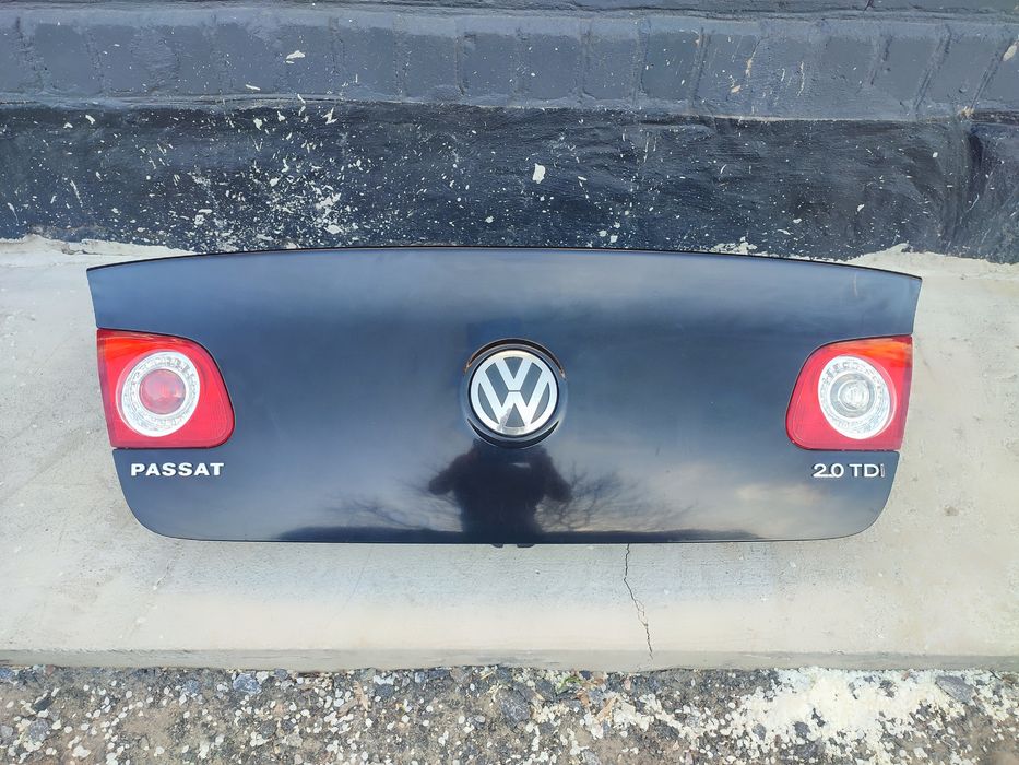 Фонарі,замок на Фольксваген Пассат Б6 седан Volkswagen Passat B6