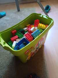 Klocki Lego Duplo wraz  z pudełkiem