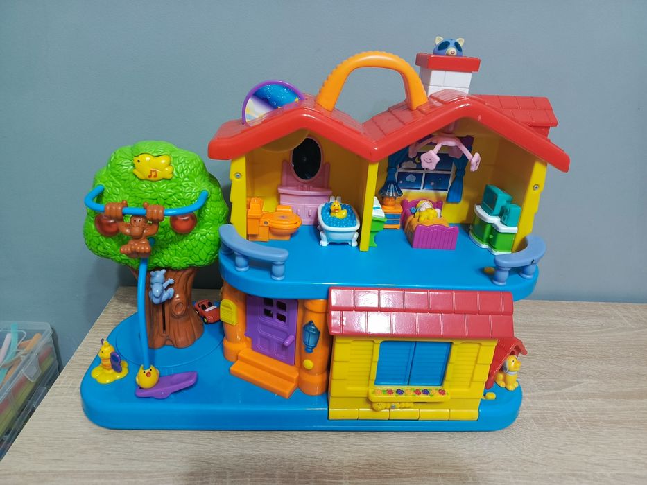 Odkrywczy domek dumel