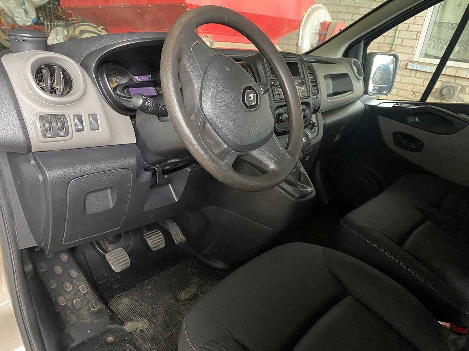 Рено Трафік пасажирський