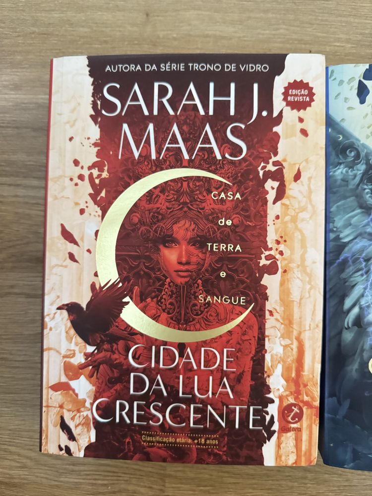 Trilogia Cidade da Lua crescente de Sarah J.Maas