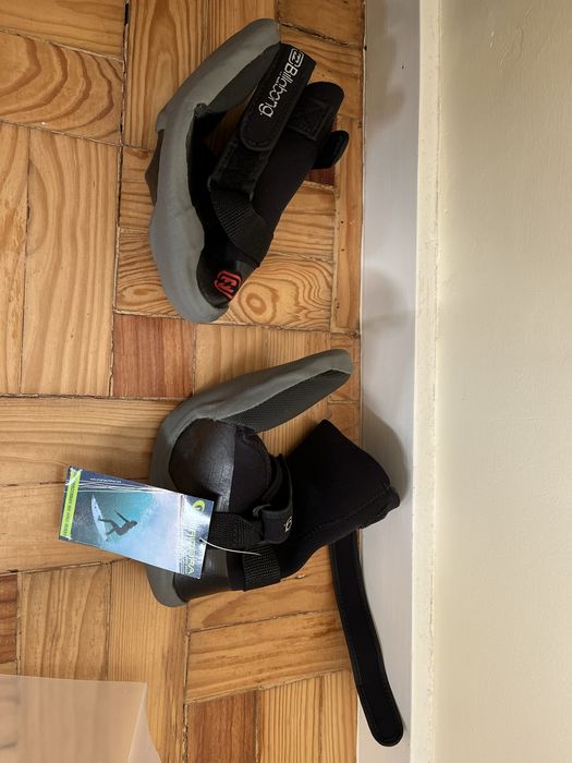 Botins surf bodyboard Billabong novos