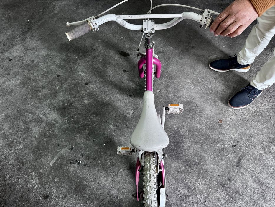 Bicicleta BERG de menina roda 16, em bom estado
