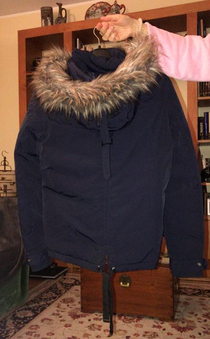 Anoraque Kispo azul escuro, com capuz - Tam S, ou 13/14 anos