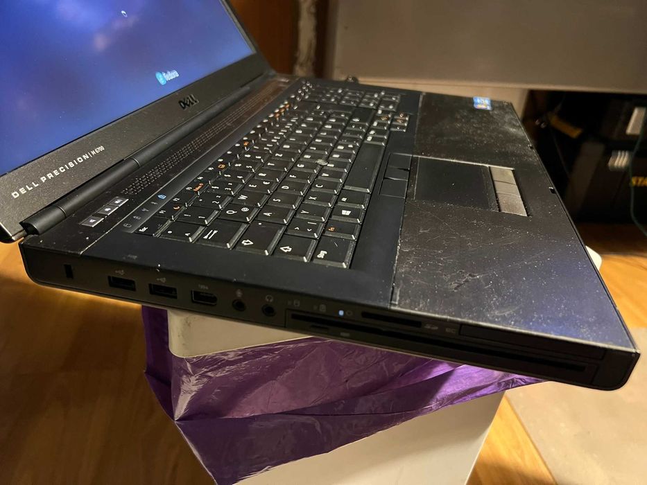 Laptop Dell Precision M6700  i7-3520M/8gb/256gbssd quadro k3000m