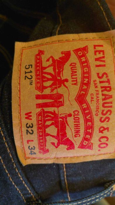 Spodnie Levi's 512 W32 L34 Tapered fit
