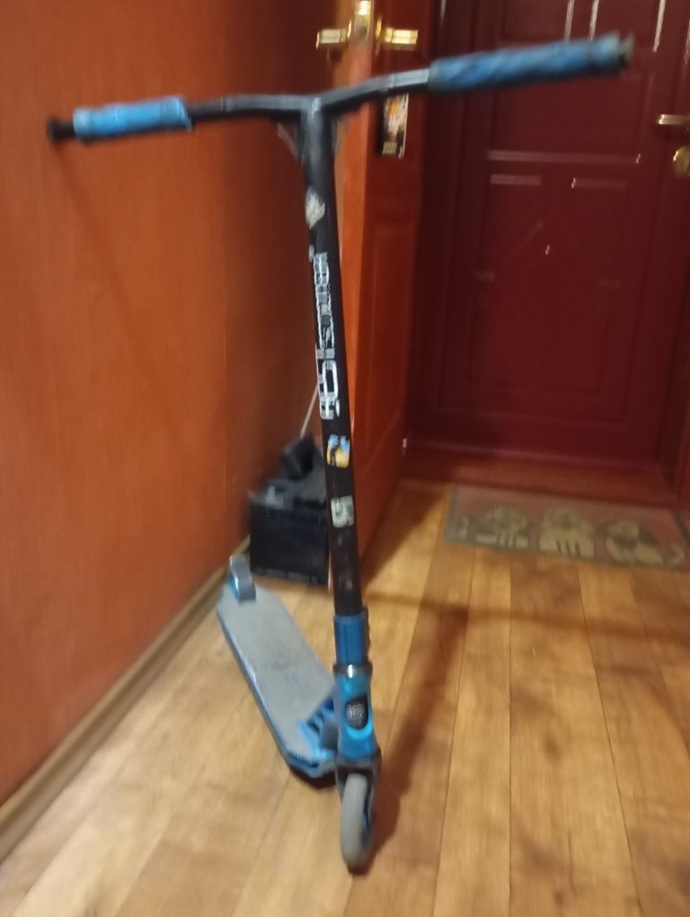 Трюковий самокат Best Scooter б/у