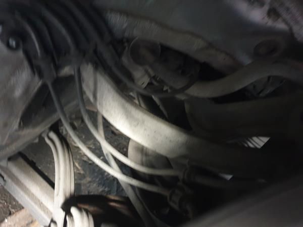 Braço de suspensão trás esquerdo MERCEDES-BENZ Classe E (W212)