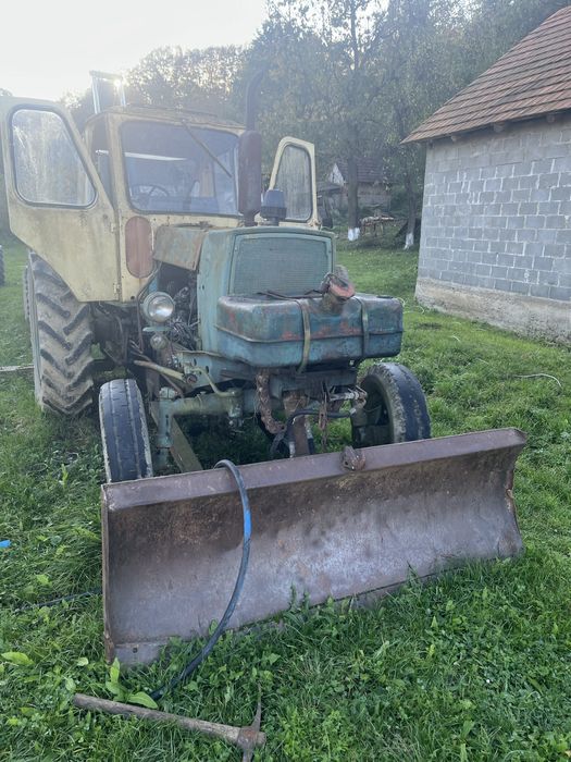 Продам ЮМЗ погрущик