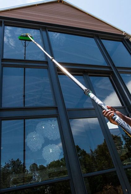 Mycie okien,elewacji,witryn,fasad,paneli fotowoltaicznych,dachów