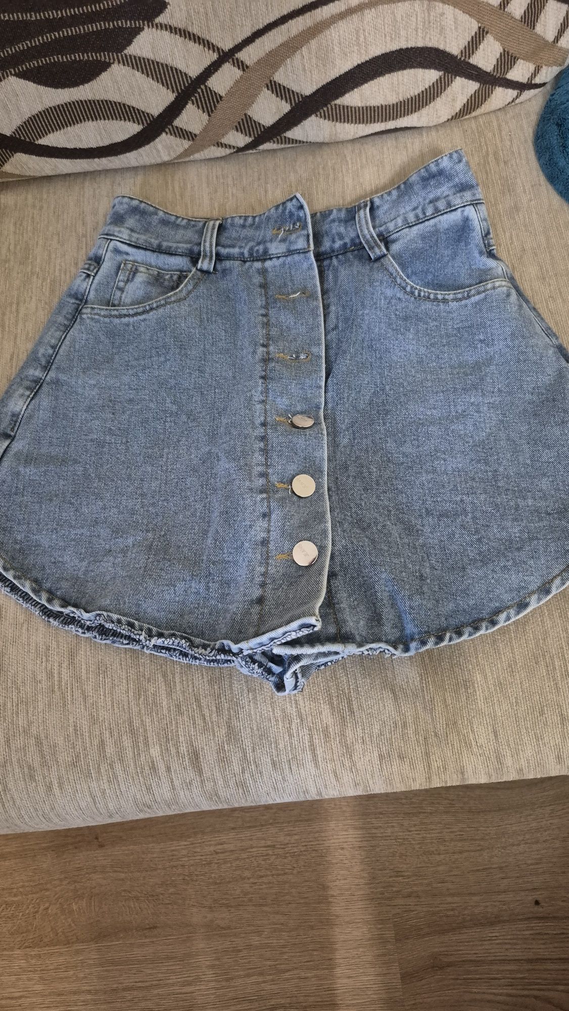 Spodnico spodenki jeansowe s