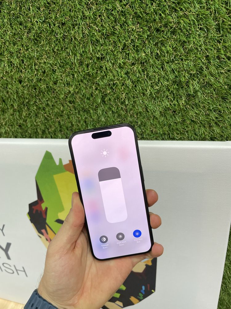 iPhone 15Pro 128Gb Unlock Titanium black