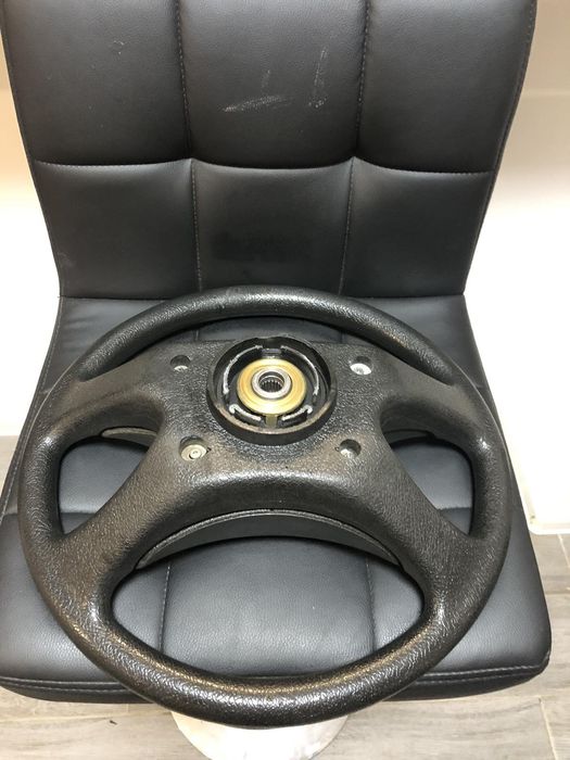 Руль ваз 2101,2102,2103,2104,2105,2106,2107,2121,21213,Нива оригінал