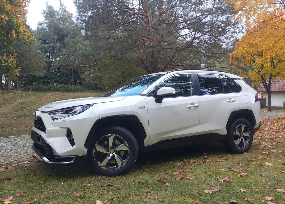 Toyota RAV4 2.5 Plug-In Hybrid Dynamic 4x4 2021  року