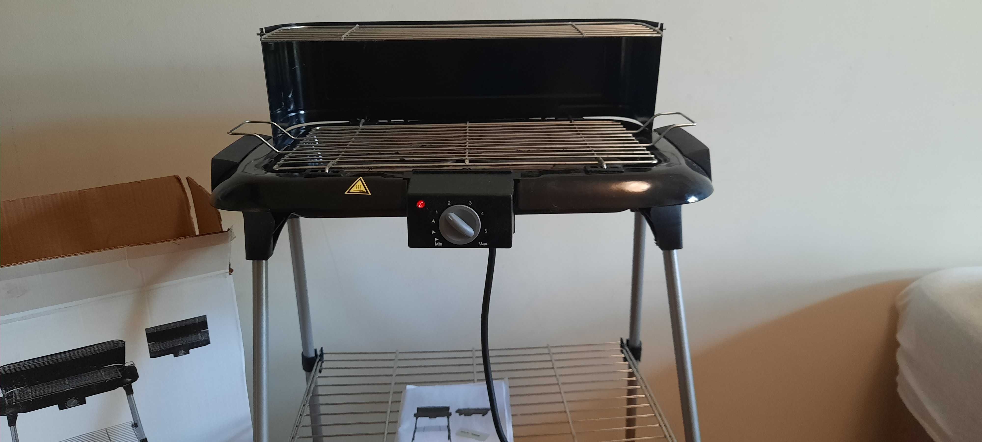 Grill elektryczny 2200 W