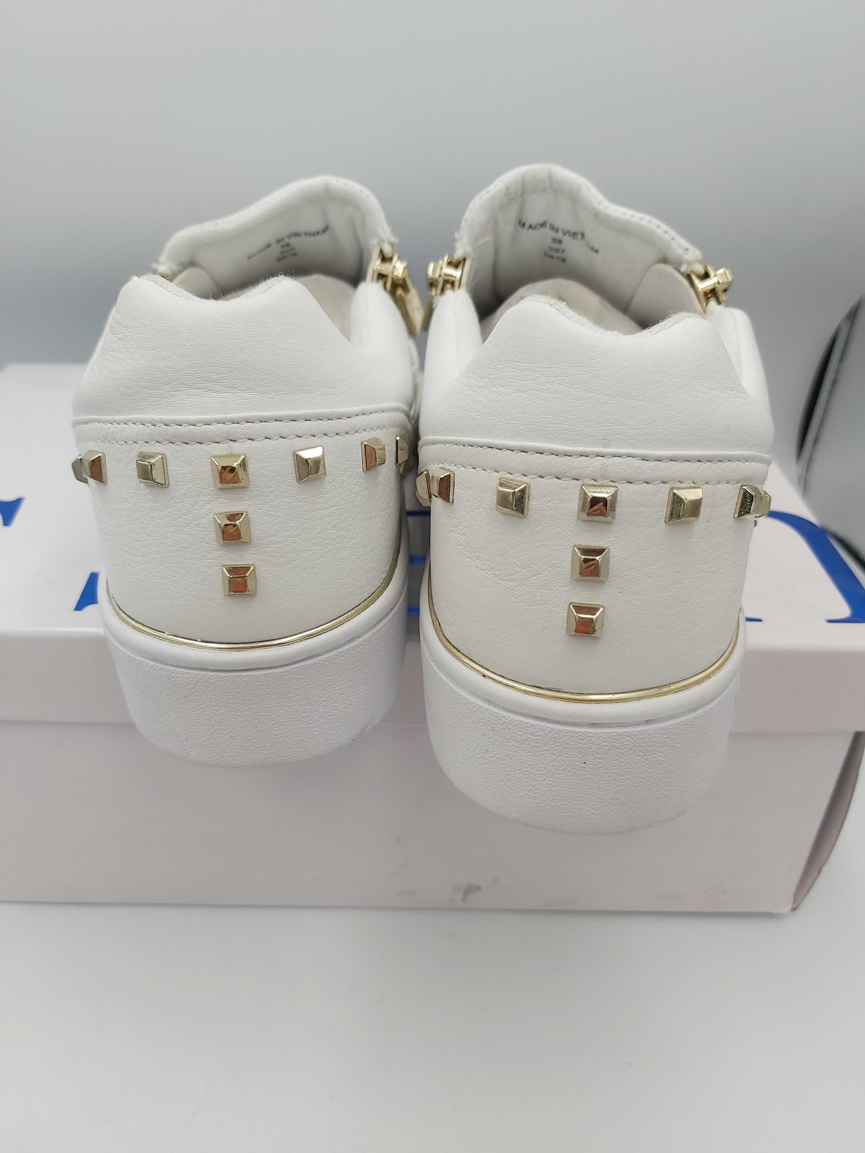NOWE sneakersy GUESS  złote białe  rozmiar 38