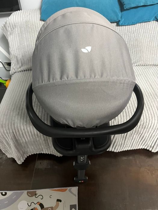 Nosidełko z bazą isofix JOIE